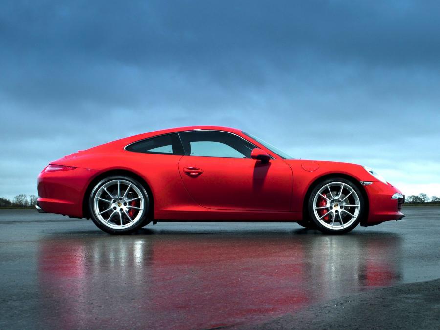  Porsche 911 Carrera S 2012 года  (UK) (фото 15 из 24)